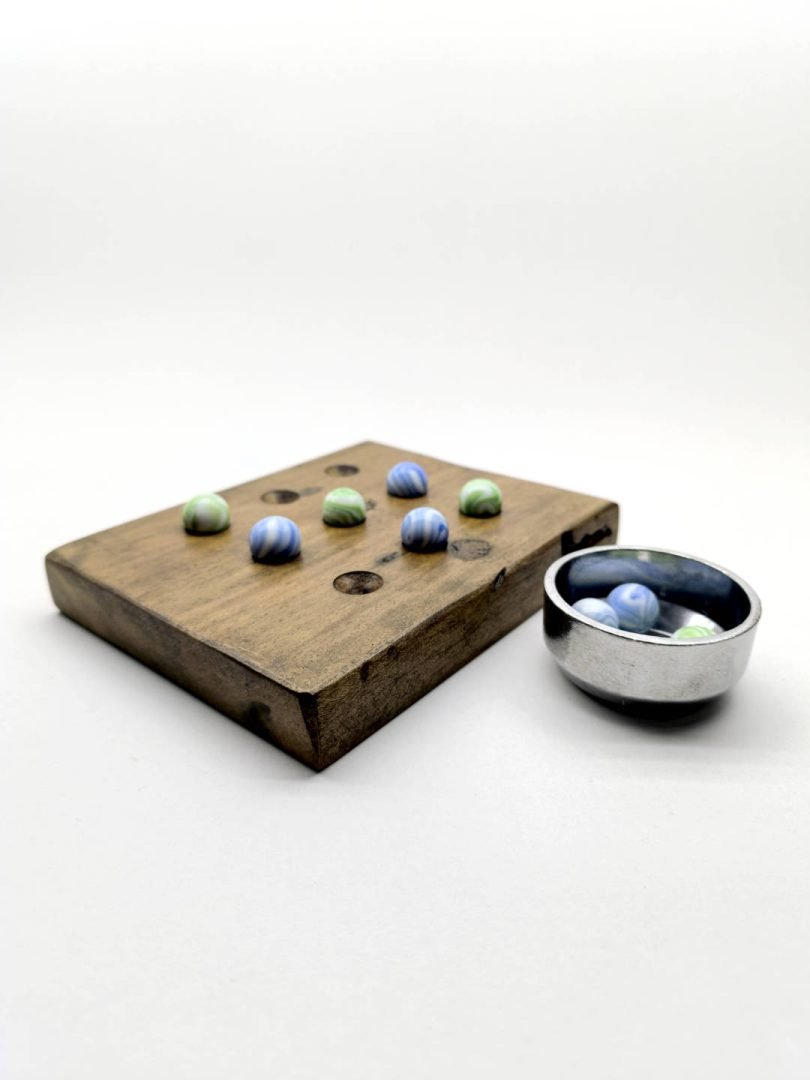 Ta-Te-Ti de Madera y Bolitas (canicas) - Imagen 4